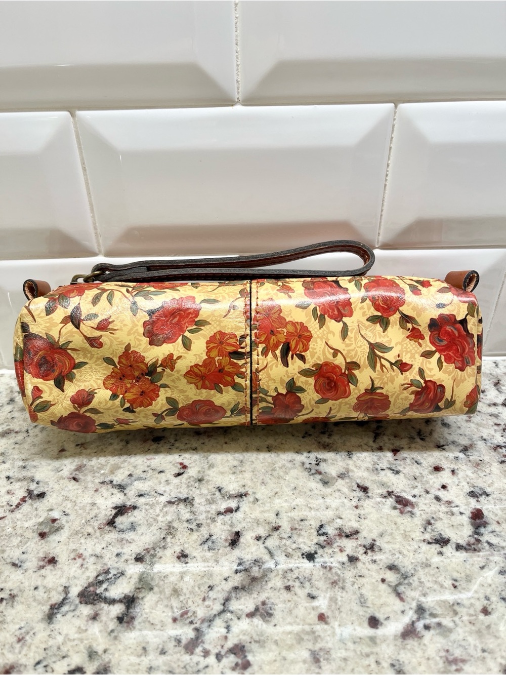 Patricia Nash Roses Elongated Cosmetic Case Pen Holder NWOT